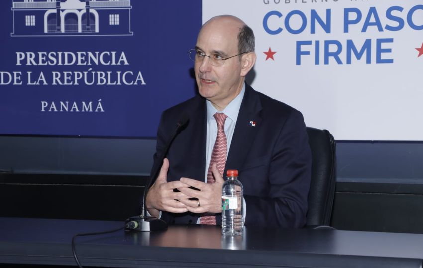 Felipe Chapman, ministro del MEF. Foto: Víctor Arosemena