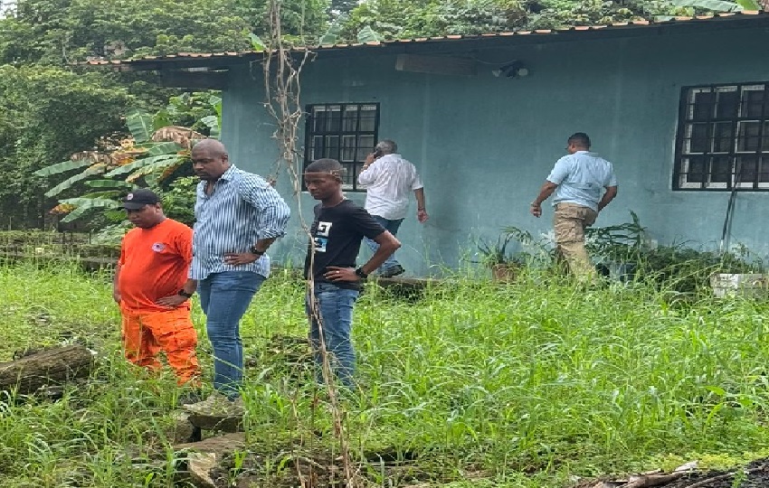 Se coordinó la continuación de los trabajos de dragado de ríos y quebradas en el sector. Foto. Sinaproc