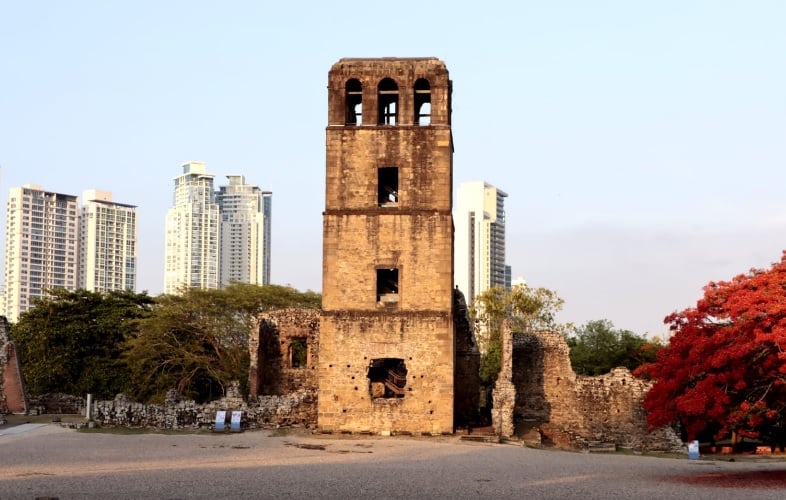 Varias ruinas conforman este sitio arqueológico. Foto: Víctor Arosemena