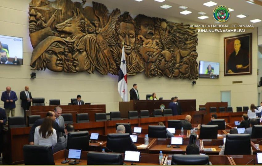 Este procedimiento se realizará tras la respectiva postulación de los candidatos por parte de los diputados. Foto: Cortesía