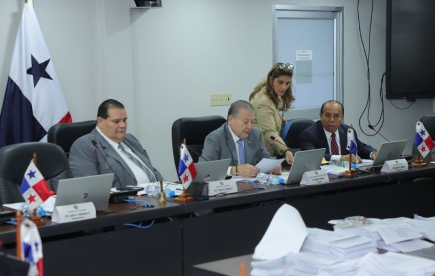 Comisión de Presupuesto de la Asamblea Nacional. Foto: Cortesía