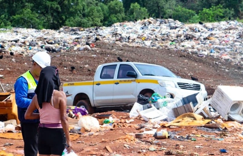 Funcionarios del Mitradel procedieron a hacer una inspección en el lugar. Foto: Thays Domínguez