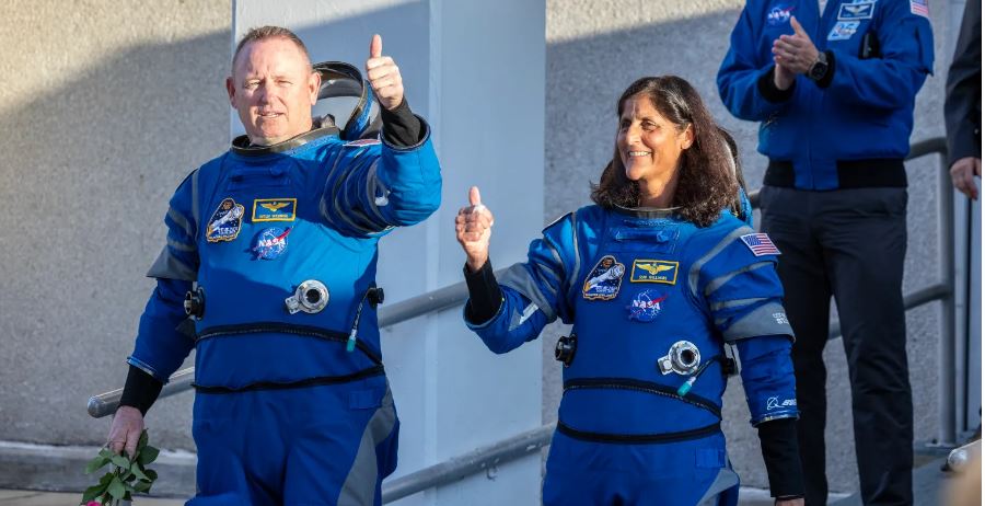 Los astronautas Barry ‘Butch’ Wilmore y Sunita ‘Suni’ Williams debían regresar a la Tierra a mediados de junio. Foto: EFE