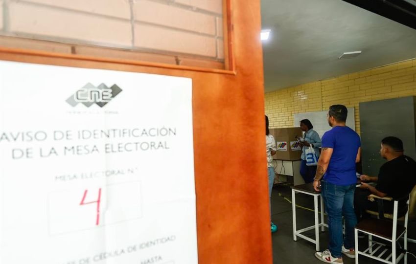 Venezolanos votando el pasado 28 de julio en Caracas (Venezuela). Foto: EFE