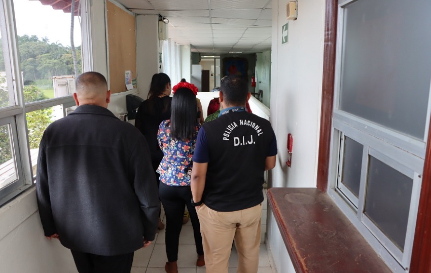 Durante la inspección ocular se verificaron los locales y las oficinas administrativas. Foto: Cortesía