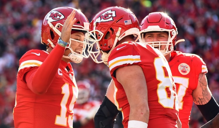 Los Chiefs son liderados por Patrick Mahomes (15) en la NFL.