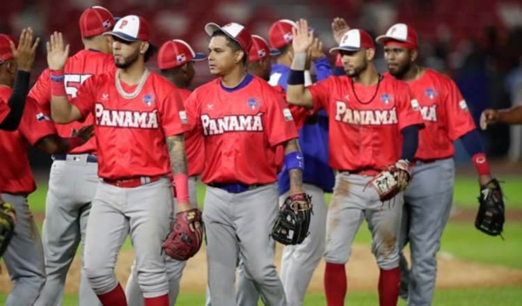 Panamá, mejora en la clasificación mundial de béisbol. Foto: Fedebeis