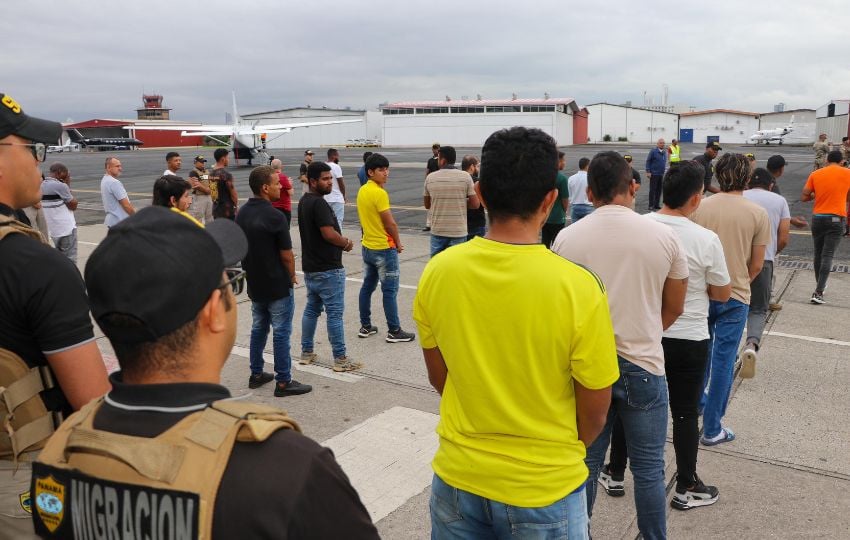 Deportaron a 28 ciudadanos colombianos a su país de origen. Foto: Cortesía