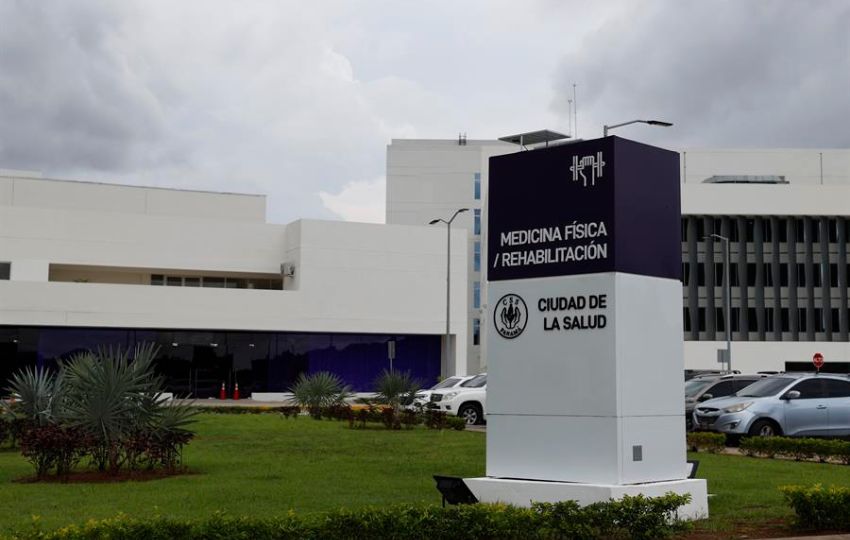 Edificios de Medicina Física y Rehabilitación en la Ciudad de la Salud. Foto: EFE