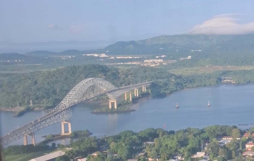 Actualmente se realiza un diagnóstico profundo del puente de las Américas. Foto: Karol Lara