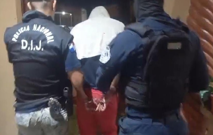 Tras intensas investigaciones, las autoridades lograron aprehender a un hombre en San Martín, quien está directamente vinculado al crimen. Foto. Proteger y Servir