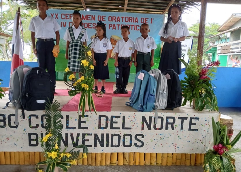 Fueron 16 escuelas que se disputaron los tres primeros lugares en ambas competencias donde cada niño demostró su talento. Foto: Diomedes Sánchez