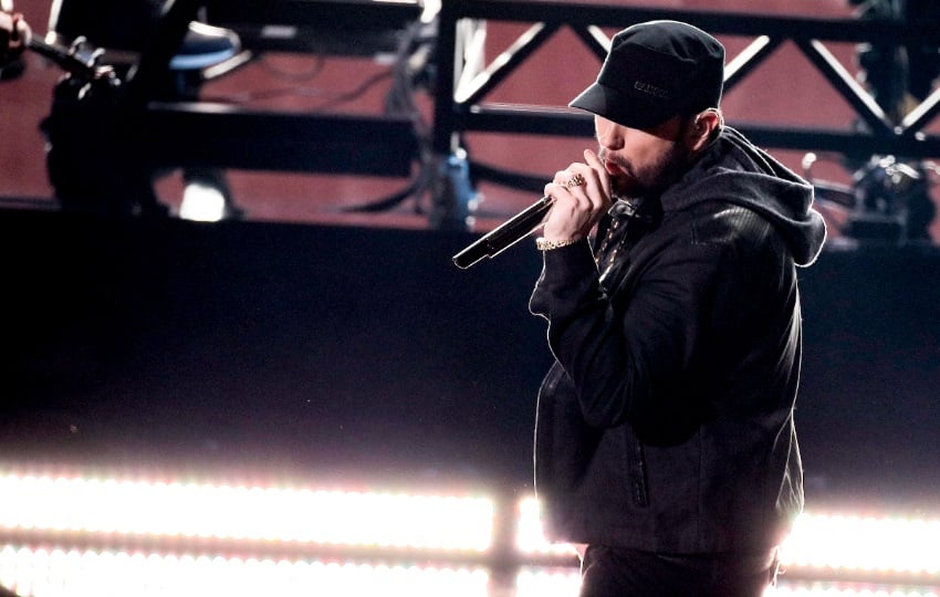 Eminem durante la 92ª ceremonia anual de los Premios Óscar. Foto: EFE / EPA / Etienne Laurent