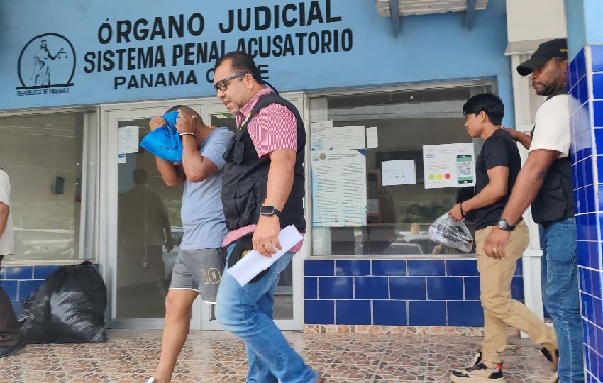 Por este caso de las vigas tipo H hay otras tres personas con medida de detención provisional. Foto. Eric Montenegro