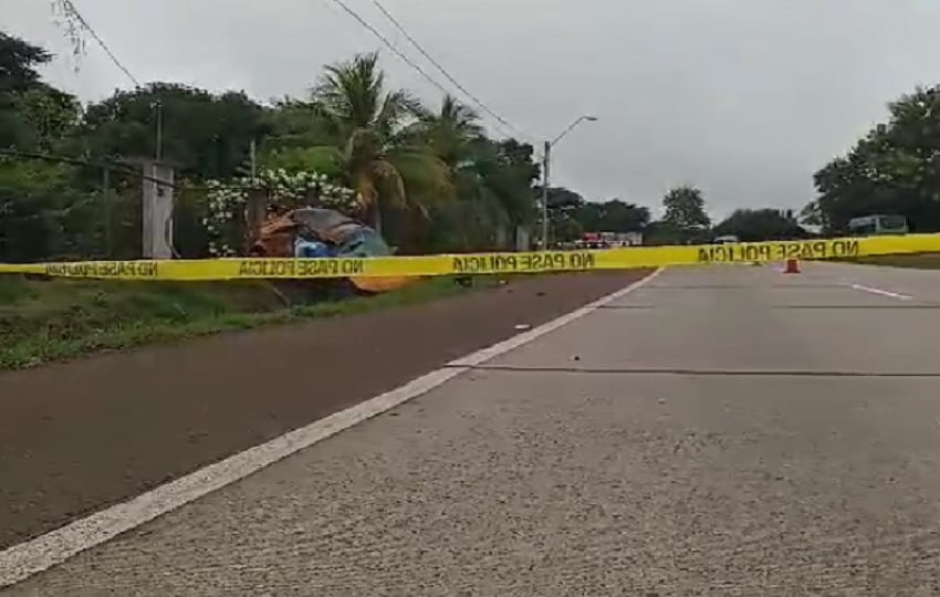 El Ministerio Público y la Policía Nacional han iniciado las investigaciones de este lamentable accidente. Foto. Melquíades Vásquez