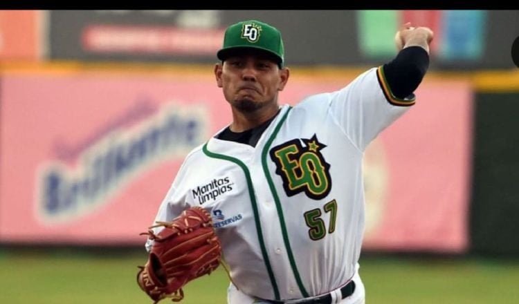 El panameño Andy Otero, lanzador de las Estrellas Orientales. Foto: Instagram