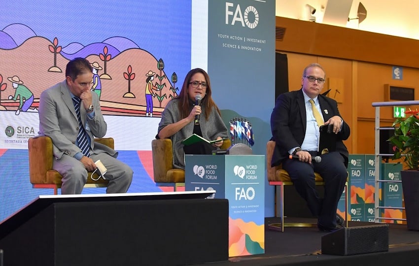 Los avances de la Iniciativa Mano de la Mano fueron presentados en el Foro de Inversiones 2024. Foto: Cortesía