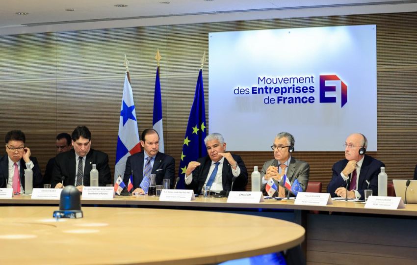 El foro de empresarios franceses con el presidente Mulino tuvo lugar en la sede del Movimiento Empresarial Francés. Foto: Cortesía