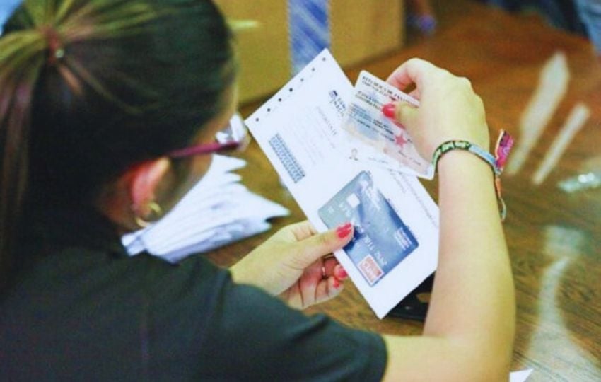  Este pago se hará a los estudiantes que hayan cumplido con los requerimientos del programa. Foto: Archivo