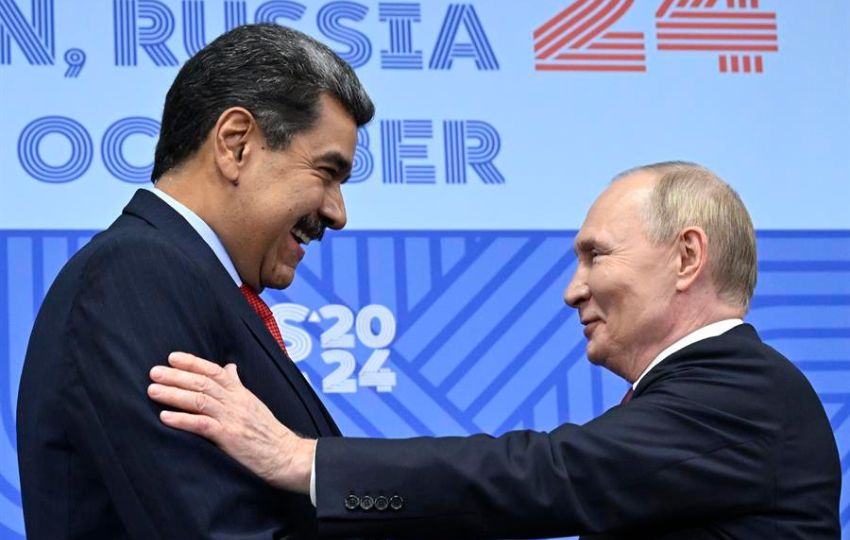 El presidente ruso, Vladimir Putin, dio la bienvenida al presidente de Venezuela, Nicolás Maduro. Foto: EFE