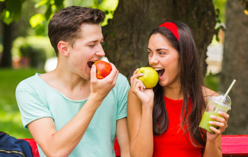 El 21 de octubre se celebra el Día Internacional de la manzana. Foto: Freepik