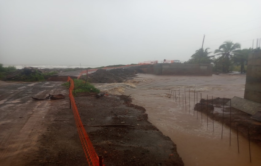 Las comunidades más afectadas con el desbordamiento de los ríos y quebradas, fueron; Miramar, Nombre de Dios, Palenque y Cuango.