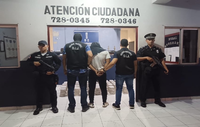 El conductor de un camión volquete fue detenido en Santa Marta, Chiriquí. Foto. Policía Nacional