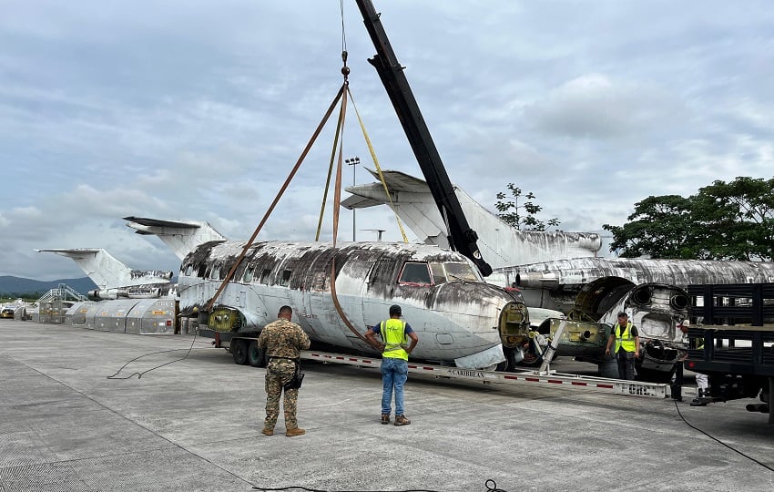 Senafront removió la aeronave este miércoles. Foto: Cortesía