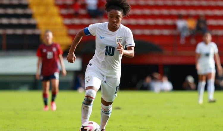 Marta Cox, jugadora de la selección de Panamá. Foto: FPF