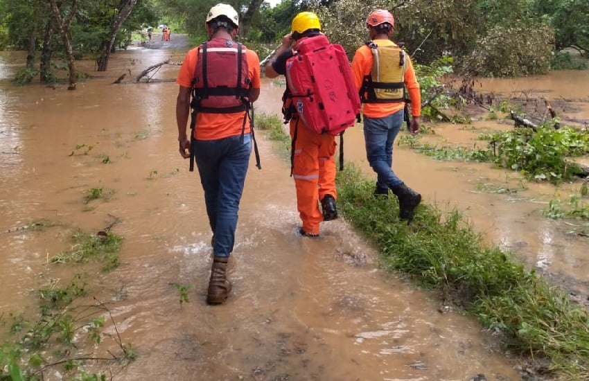 El Gobernador de Coclé informó que visitarán las áreas afectadas en la región de Azuero para proporcionar la ayuda necesaria. Foto. Sinaproc