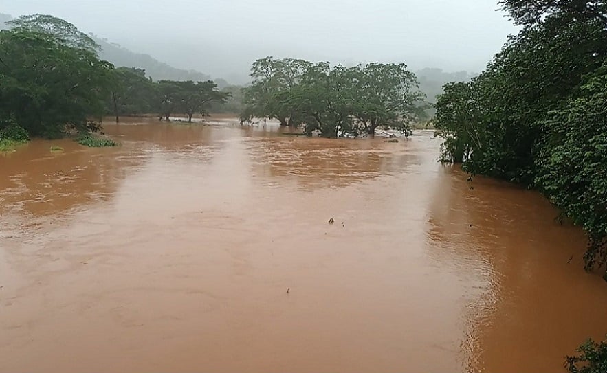 Los ríos se han salido de su cauce, afectando varias comunidades. Foto: Melquiades Vásquez 