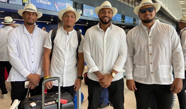 Jugadores del equipo panameño de béisbol. Foto: Fedebeis