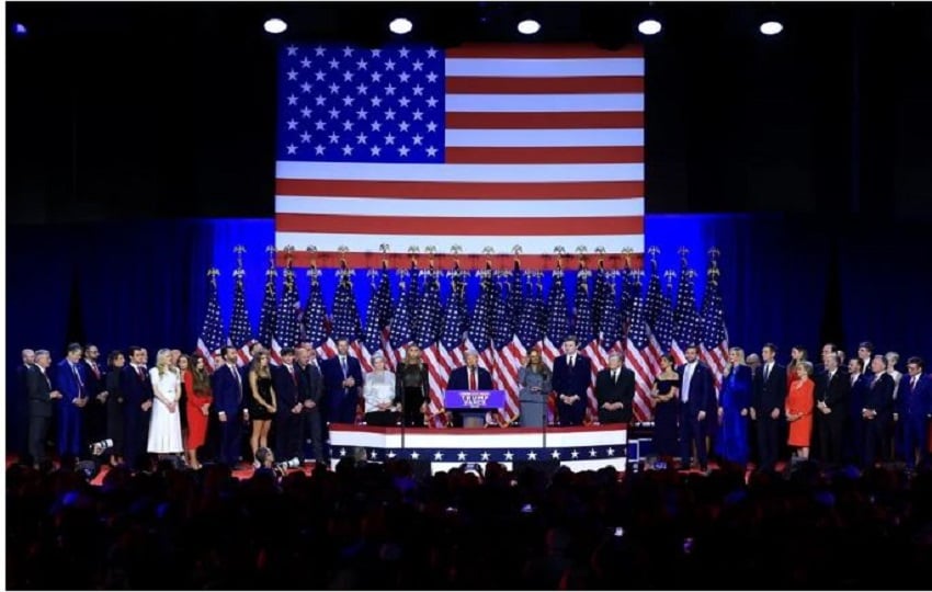 Donald Trump en su discurso tras proclamarse ganador de las elecciones. Foto: EFE