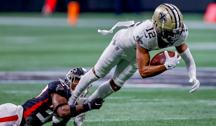 Chris Olave, receptor de 24 años de New Orleans Saints (12). Foto:EFE