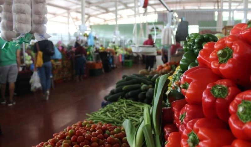 Hay suficientes productos en los mercados.