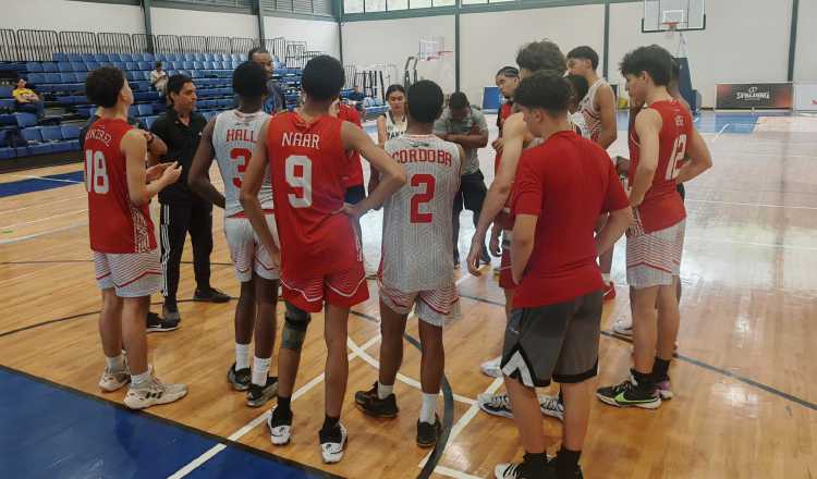 Equipo Sub-15 durante los entrenamientos. Foto: Fepaba