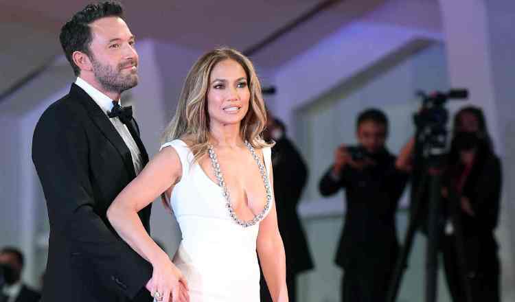 Jennifer Lopez y Ben Affleck, están en esta lista. EFE