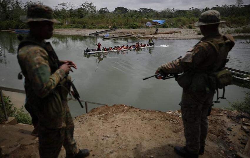 Del total de viajantes que han atravesado este año ese paso fronterizo, la mayoría (70%) es de nacionalidad venezolana. Foto: EFE