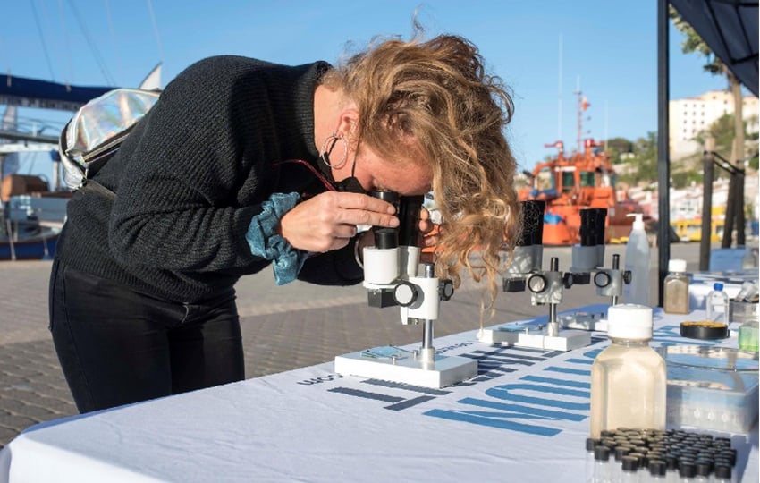 Los microplásticos miden menos de 5 milímetros. Foto: EFE