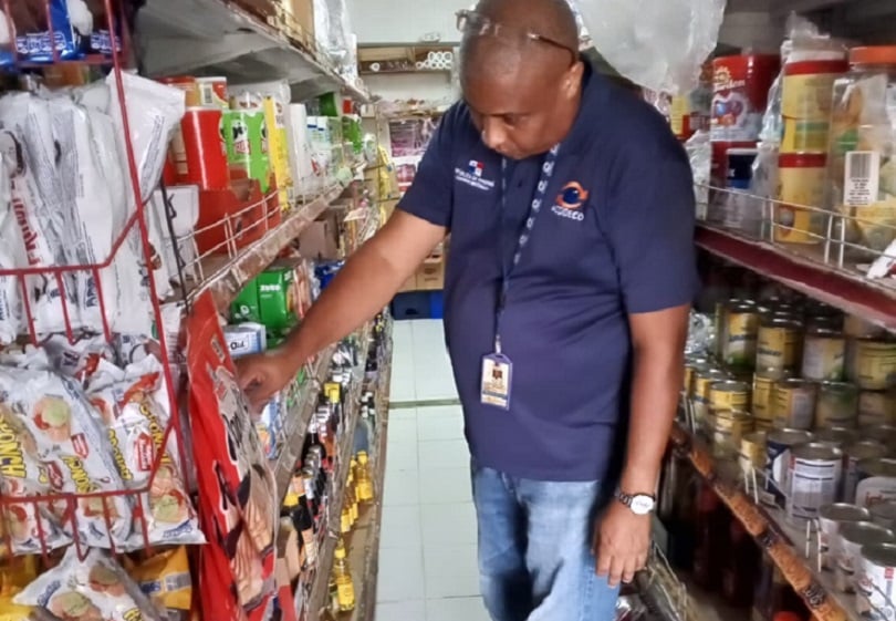 Las inspecciones incluyen también a los supermercados y abarroterías. Foto: Archivo / Ilustrativa. 