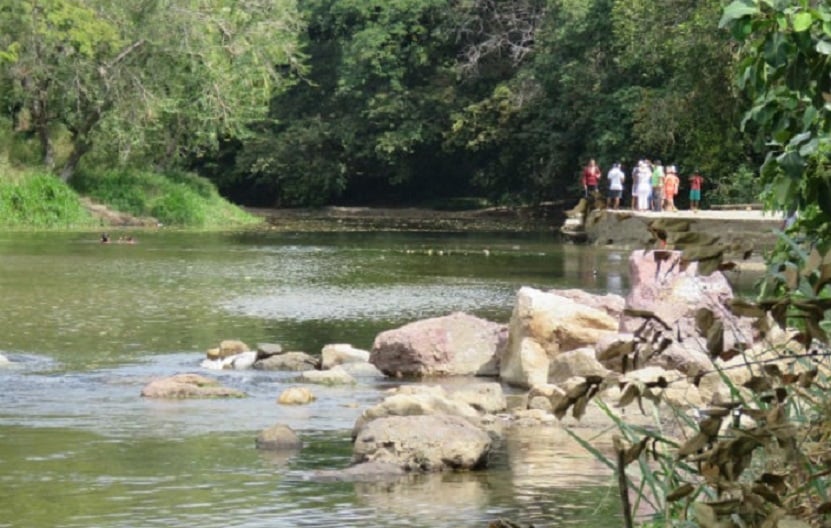 Las crecidas del río Zaratí amenazan con arrastrar sedimentos hacia la misma toma de agua cruda de la planta potabilizadora. Foto: Archivo/Ilustrativa