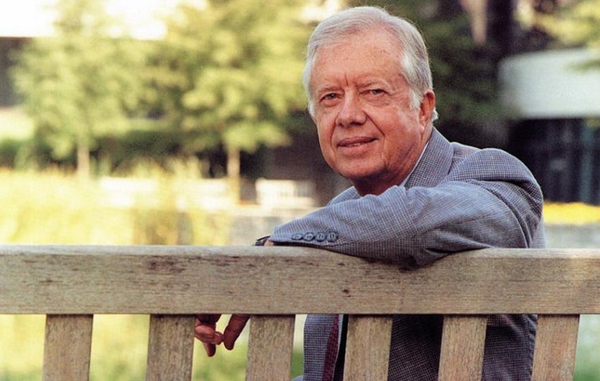 Expresidente Jimmy Carter posando para una fotografía en 1994. Foto: EFE