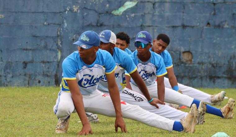 Colòn se prepara para el torneo del béisbol juvenil. Foto: Fedebeis