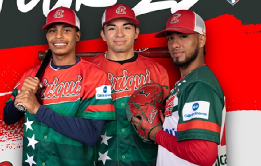 Chiriquí debuta contra occidente en el béisbol juvenil 2025. Foto: Fedebeis