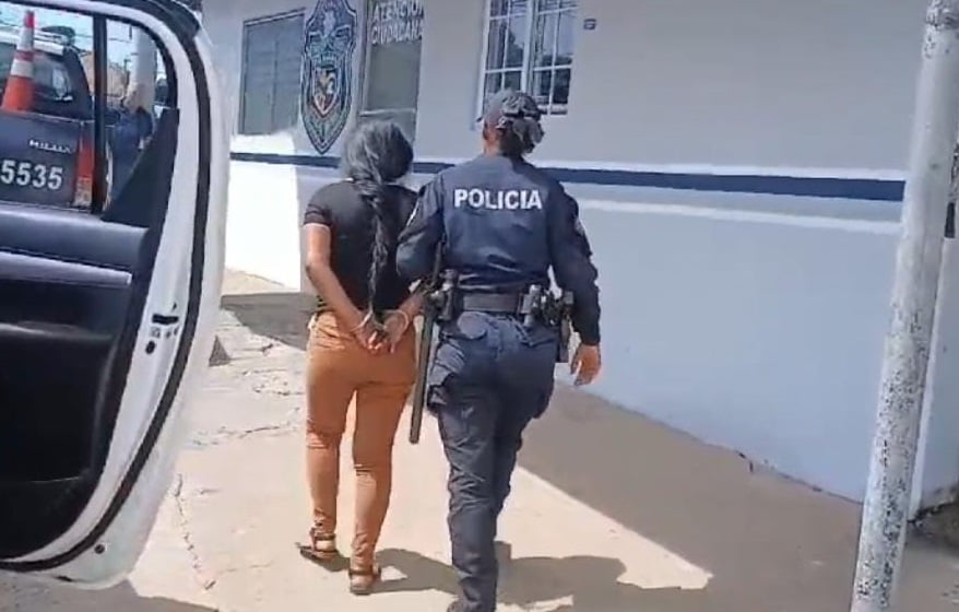 en La mujer fue detenida en el sector de Burunga, distrito de Arraiján. Foto: Eric Montenegro.