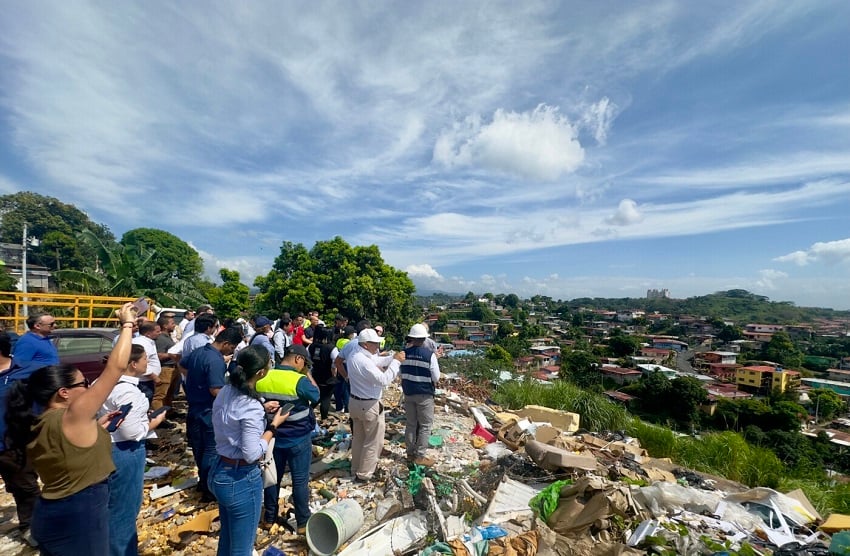 El pasado 8 de enero, los interesados asistieron a una inspección del área por donde se construirá la obra. Foto: Cortesía Metro de Panamá