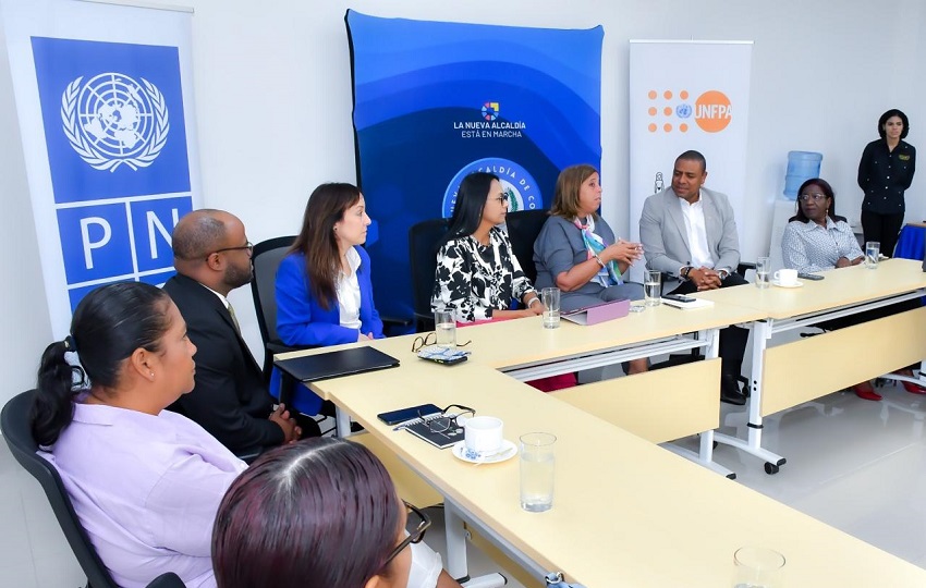 En los próximos tres meses, se llevará a cabo la revisión de las guías y protocolos de prevención de violencia existentes, con el objetivo de hacerlos más accesibles para docentes, estudiantes y familias a través de los promotores culturales de la alcaldía. Foto. Diómedes Sánchez