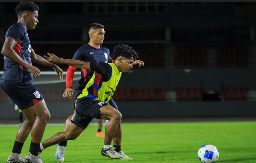 Jugadores de Panamá con miras al partido contra Universitario en Perú. Foto: FPF