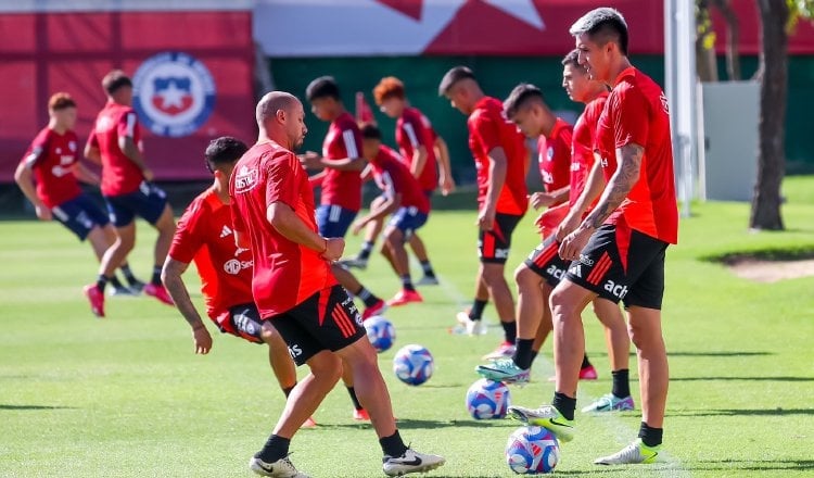 Entrenamientos del equipo de Chile. Foto Tomada: @LaRoja