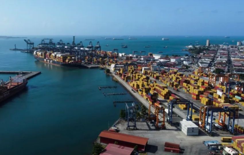 Puerto del Canal de Panamá. Foto: EFE